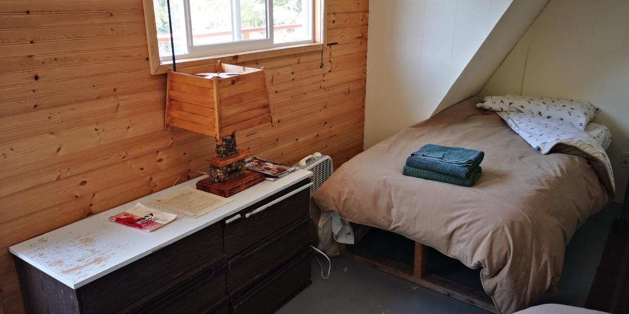 Yellow Dog Lodge, Inc. Yellowknife Εξωτερικό φωτογραφία
